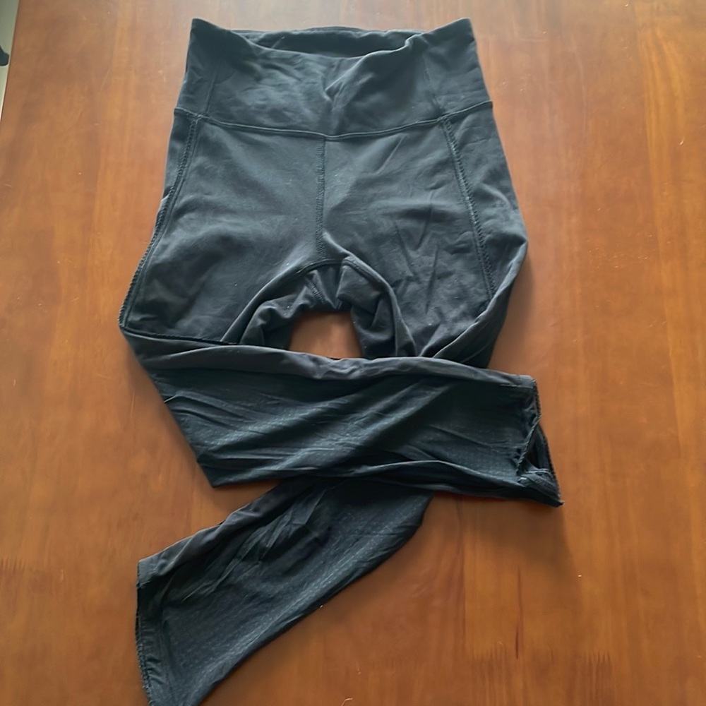 Luon Wunder Under Crop
